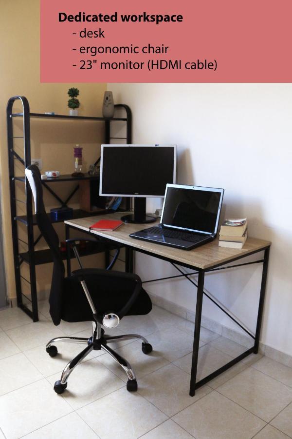 Work-Friendly Central Apartments, Sarande Bagian luar foto