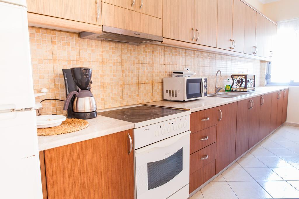 Work-Friendly Central Apartments, Sarande Bagian luar foto